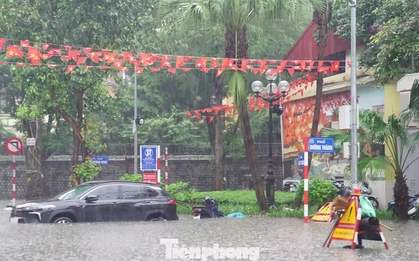 Sở Xây dựng Hà Nội xin lỗi người dân vì úng ngập