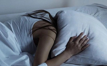5 hoạt động người EQ thấp hay làm lúc 0h đêm