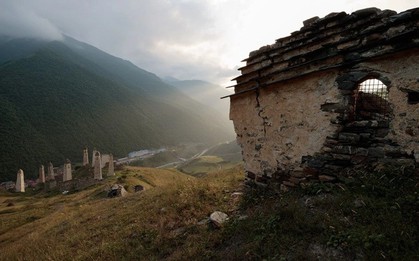 Phát hiện mộ cổ 2.500 năm chứa đầy kho báu vẫn nguyên vẹn