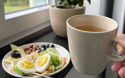 Sáng dậy bụng đói uống nước từ loại gia vị này giúp chị em ngồi không cũng “đốt mỡ”, chống già, phòng bao nhiêu bệnh