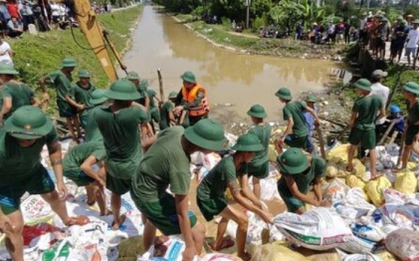 Hơn 12km đê bị sạt lở, tỉnh Bắc Ninh ban bố tình huống khẩn cấp