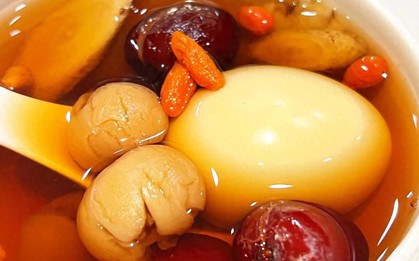 Uống 1 bát là da dẻ hồng hào, sáng khỏe: Công thức dưỡng khí huyết cực rẻ cho chị em