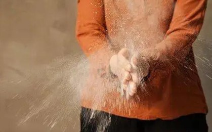 4 thứ tuyệt đối không nên để trong bếp - tưởng vô hại mà khiến nhà bạn kém thịnh vượng, dễ gặp rủi ro