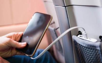 Quy định khắt khe với sạc dự phòng pin lithium khi đi máy bay