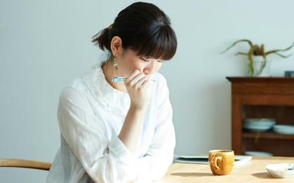 Đi qua nửa cuộc đời, nhắc đến chuyện tiền bạc vẫn thấy chông chênh: Quả thực tôi đã sống sai rồi!