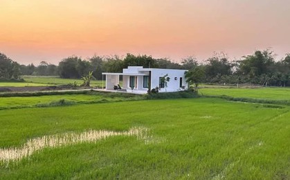 Cặp đôi U40 cầm 2,5 tỷ về quê xây nhà dưỡng già, chưa được 1 năm, bố mẹ đã phải thốt lên: “2 đứa bị điên rồi”