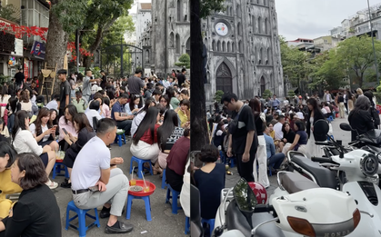 Sự thật về video "50% người Hà Nội kéo lên Nhà Thờ Lớn"