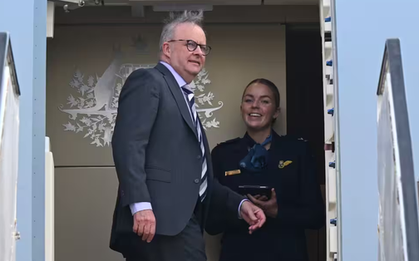 Máy bay chở thủ tướng Úc hạ cánh khẩn cấp tại Mỹ