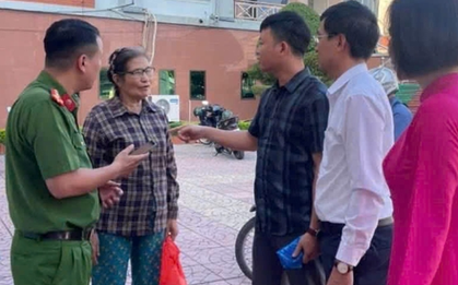 Cụ bà đến Agribank chuyển 130 triệu, một vị khách thấy bất thường liền báo cán bộ ngân hàng ngăn chặn giao dịch