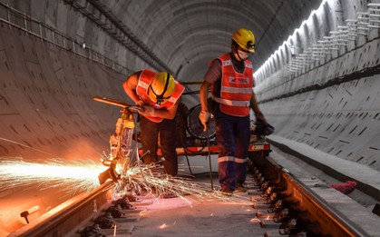 Trung Quốc xây công trình "kì vĩ nhất nhân loại": Đắt gấp đôi đập Tam Hiệp nhưng kho báu thu về thì vô giá
