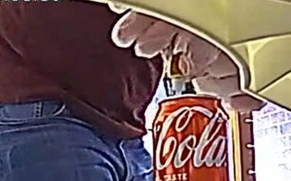 Uống nước trên công ty có vị lạ, cô gái lắp camera giấu kín thì phát hiện sự thật kinh hoàng: Cái chết chỉ còn cách 1mm