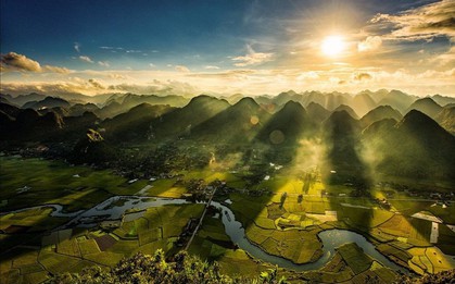 Việt Nam có thêm 1 làng được Tổ chức Du lịch Liên hợp quốc vinh danh “tốt nhất thế giới”: Cách Hà Nội chỉ 150km, khách Tây đến luôn “xuống nước” xin làm 1 điều