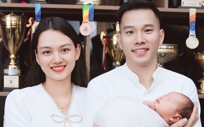 Hoa khôi bóng chuyền Thu Hoài sinh con với thầy giáo pickleball, visual "mẹ bỉm" gây sốt vì quá xinh