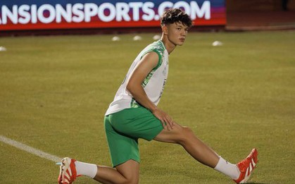 Tìm ra cầu thủ mới cực điển trai, cao 1m90 ở giải Việt Nam