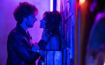 Cảnh nóng bí ẩn nhất phim Sex/Life: Chỉ 3 giây nhưng khiến cả thế giới đòi kiểm chứng