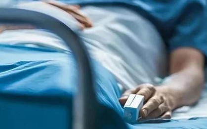 Người đàn ông 20 tuổi tử vong sau khi ăn mỳ "sai cách"