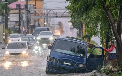 Siêu bão Melissa mạnh nhất từ thế kỷ XIX đi vào vùng Caribe, tàu chiến Mỹ khẩn cấp di chuyển