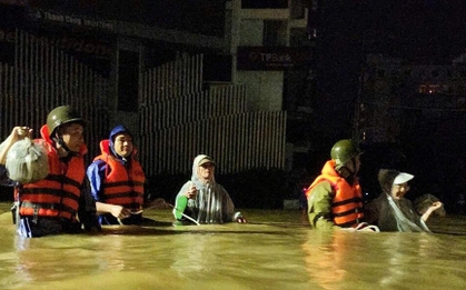 Đợt mưa rất lớn ở miền Trung kéo dài đến khi nào?