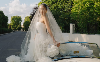 Tiên Nguyễn hoàn toàn giữ bí mật