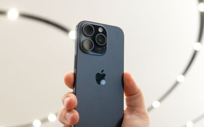 Chiếc iPhone cũ đáng tiền nhất năm 2025