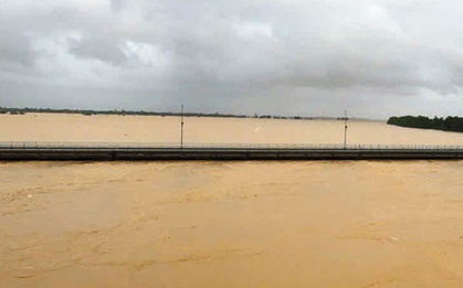 Tối nay, lũ trên sông Thu Bồn tại Hội An có thể vượt mốc lũ lịch sử năm 1964