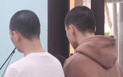 Hai nhân viên quán karaoke làm chuyện tày trời