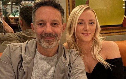 Bị vợ và anh trai cắm sừng, 14 năm sau, cầu thủ nổi tiếng thông báo đính hôn, hạnh phúc sau bi kịch