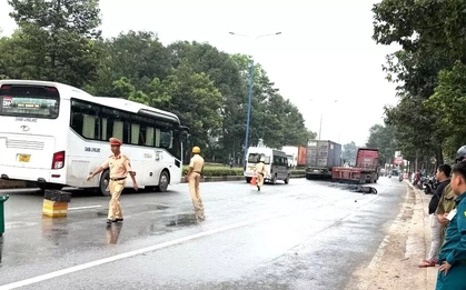 Người phụ nữ tử vong dưới bánh xe đầu kéo container trên đường đi thăm con