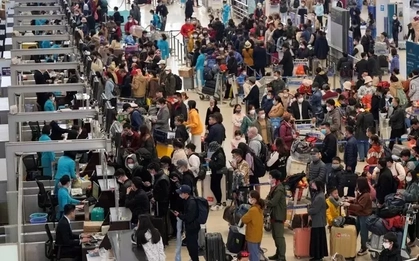 10 tháng gần 100 triệu lượt khách qua cảng hàng không Việt Nam