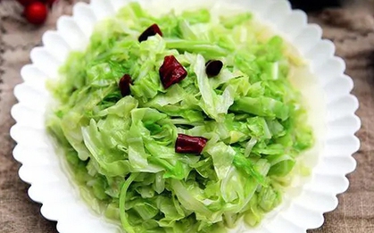 1 phụ nữ bị tiểu đường quyết định ăn bắp cải mỗi ngày, 3 tháng sau đi khám lại bác sĩ kinh ngạc thốt lên điều này