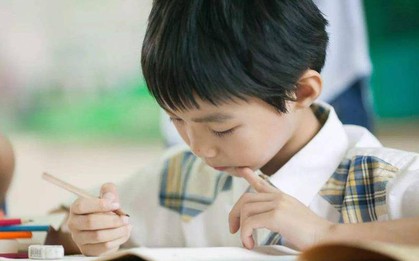 4 kiểu trẻ tuyệt đối đừng đánh mắng: Tưởng gây rối nhưng lại là tín hiệu IQ cao, khéo nuôi dạy sẽ thành thiên tài