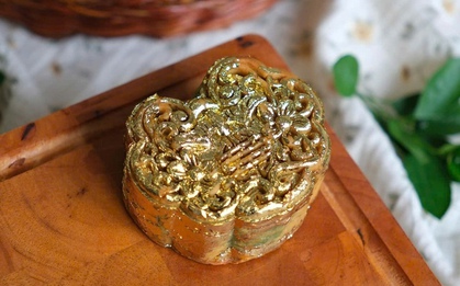 Bánh trung thu dát vàng 24K giá tiền triệu hút khách