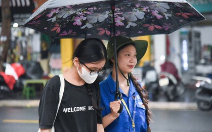 Loạt trường đại học ở Hà Nội hoãn thi, chuyển lịch học online