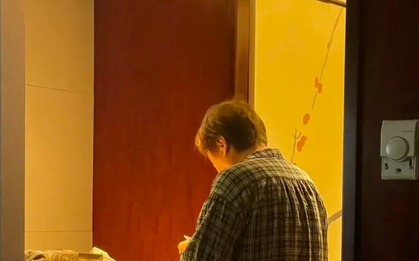 Bố chồng "nghiện" món đồ này tới mức không đêm nào bỏ, con dâu cũng xin xài chung!