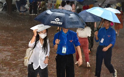 Trường học Hà Nội được chủ động hình thức dạy để ứng phó hoàn lưu bão số 11