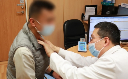 Chàng trai rất khỏe mạnh bỗng phát hiện u tuyến giáp, bác sĩ nói: Thấy 4 thứ này ở cổ phải khám ngay!