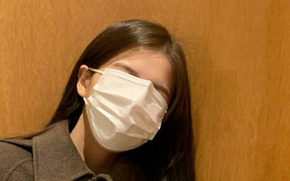 Thời mẹ 500 nghìn nuôi cả nhà, thời con dâu 500 nghìn chưa đủ tiền ship đồ skincare: “Tiêu tiền như phá”