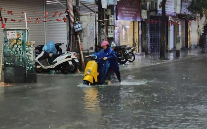 Cập nhật mới nhất các tuyến đường ở Hà Nội có nguy cơ ngập nặng