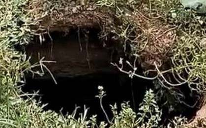 Nhiều "hố tử thần” xuất hiện sau bão số 11 Matmo