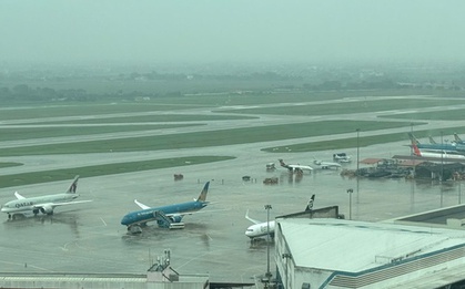 Nguyên nhân 17 chuyến phải bay chờ để hạ cánh xuống Nội Bài