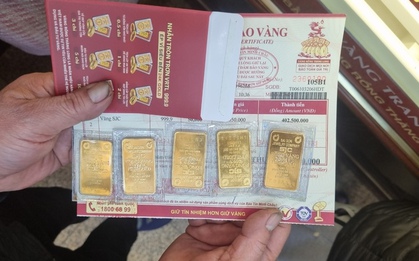 Giá vàng miếng vượt 141 triệu đồng/lượng