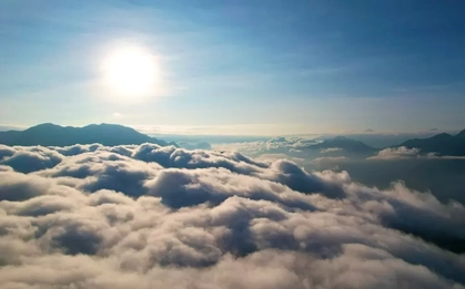 Đẹp mê mẩn Sa Pa mùa 'săn mây'