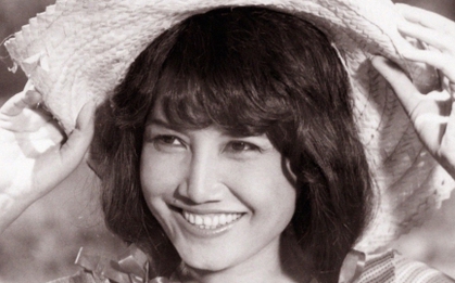 Mỹ nhân của Ván Bài Lật Ngửa: Làm mẹ đơn thân 50 năm, an yên nơi xứ người