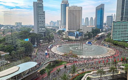 Láng giềng Việt Nam muốn đổi tiền