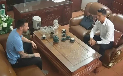 Sao Ronaldo và Messi lại xuất hiện trong căn phòng tai tiếng nhất MXH lúc này?