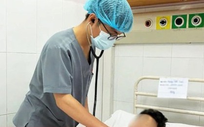 Não mô cầu tăng nhanh: Người khỏe mạnh có thể tử vong trong 24 giờ