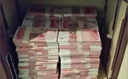 Tối bỏ hơn 264 triệu đồng tiền mặt vào két sắt, sáng hôm sau đã “bay mất” 36 triệu: Cảnh sát kiểm tra camera, vạch trần "chiêu trò" của kẻ trộm