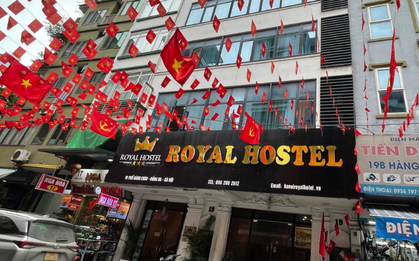 Loạt khách sạn "Royal" liên lụy trong vụ "bùng" phòng du khách tại phố Hàng Cháo