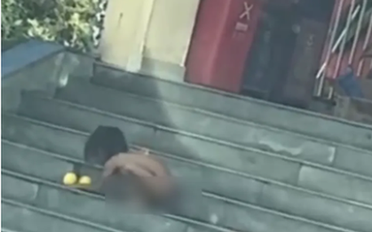 Đoạn kết của câu chuyện bé trai trần truồng ở trạm dừng cao tốc tại Trung Quốc