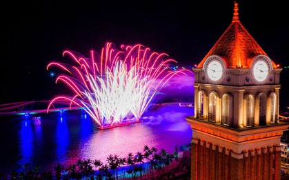 Du khách quốc tế trầm trồ trước “Bản giao hưởng đại dương”